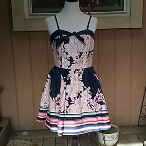 Juniors dress
